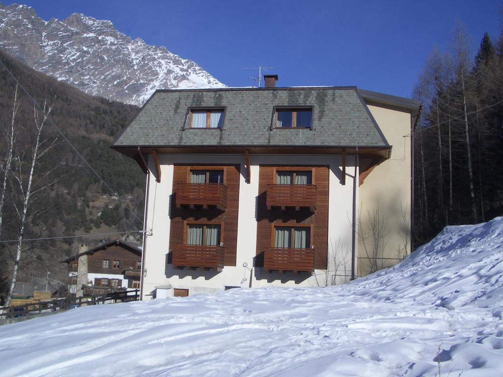 La Villa Feleit Bormio Exteriör bild