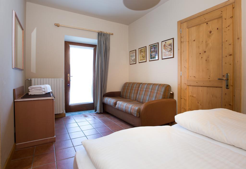La Villa Feleit Bormio Exteriör bild